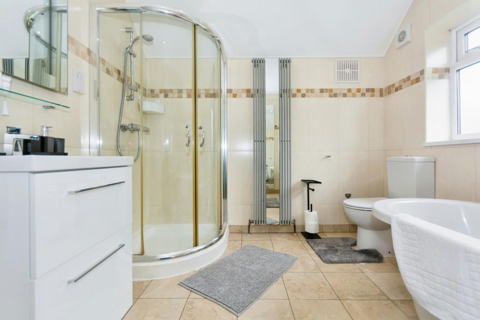 Modern 3 Bed Home - Solihull Centre Εξωτερικό φωτογραφία